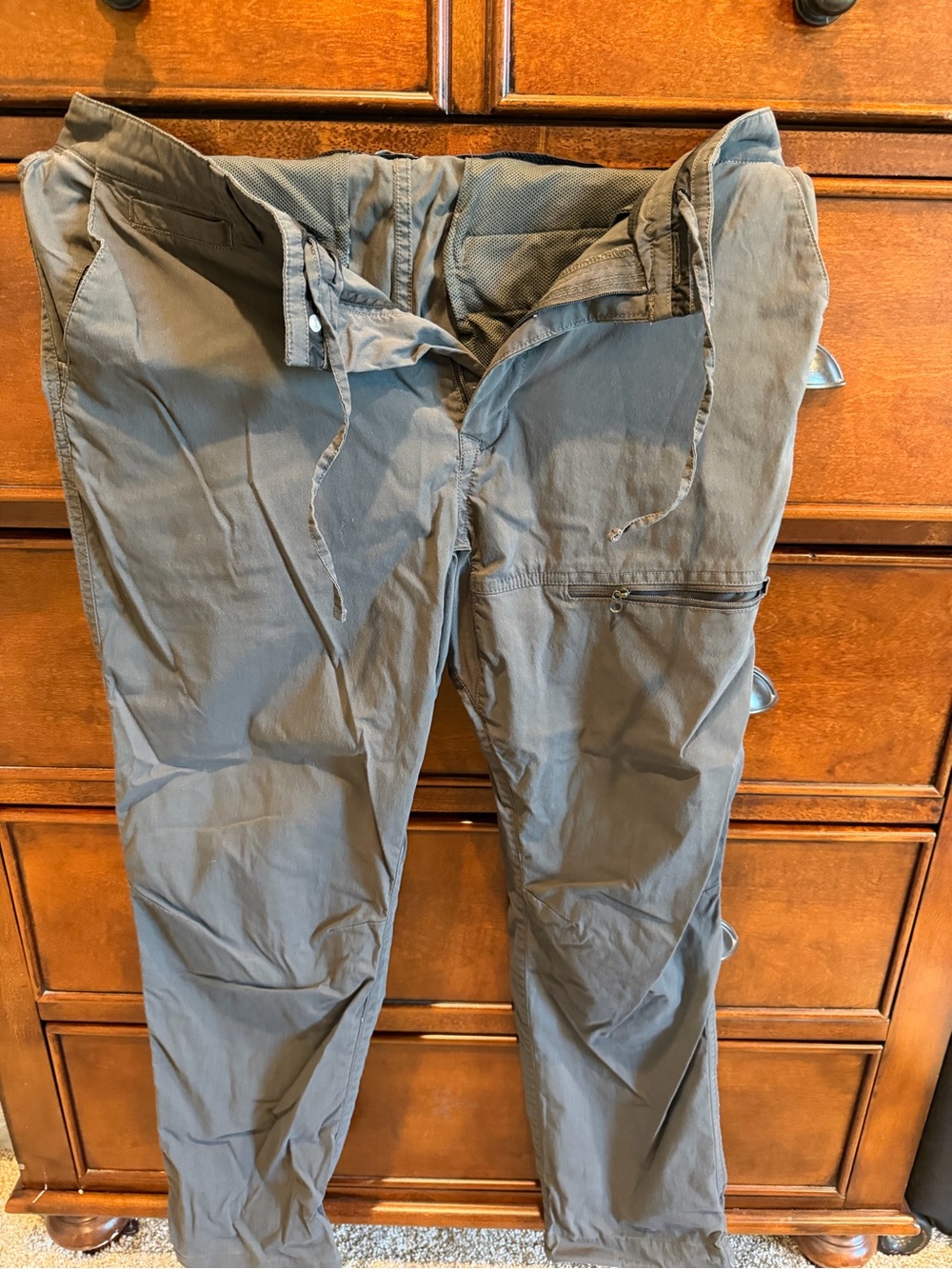 The North Face Men's Gray Cargo Pants with Zip Pocket